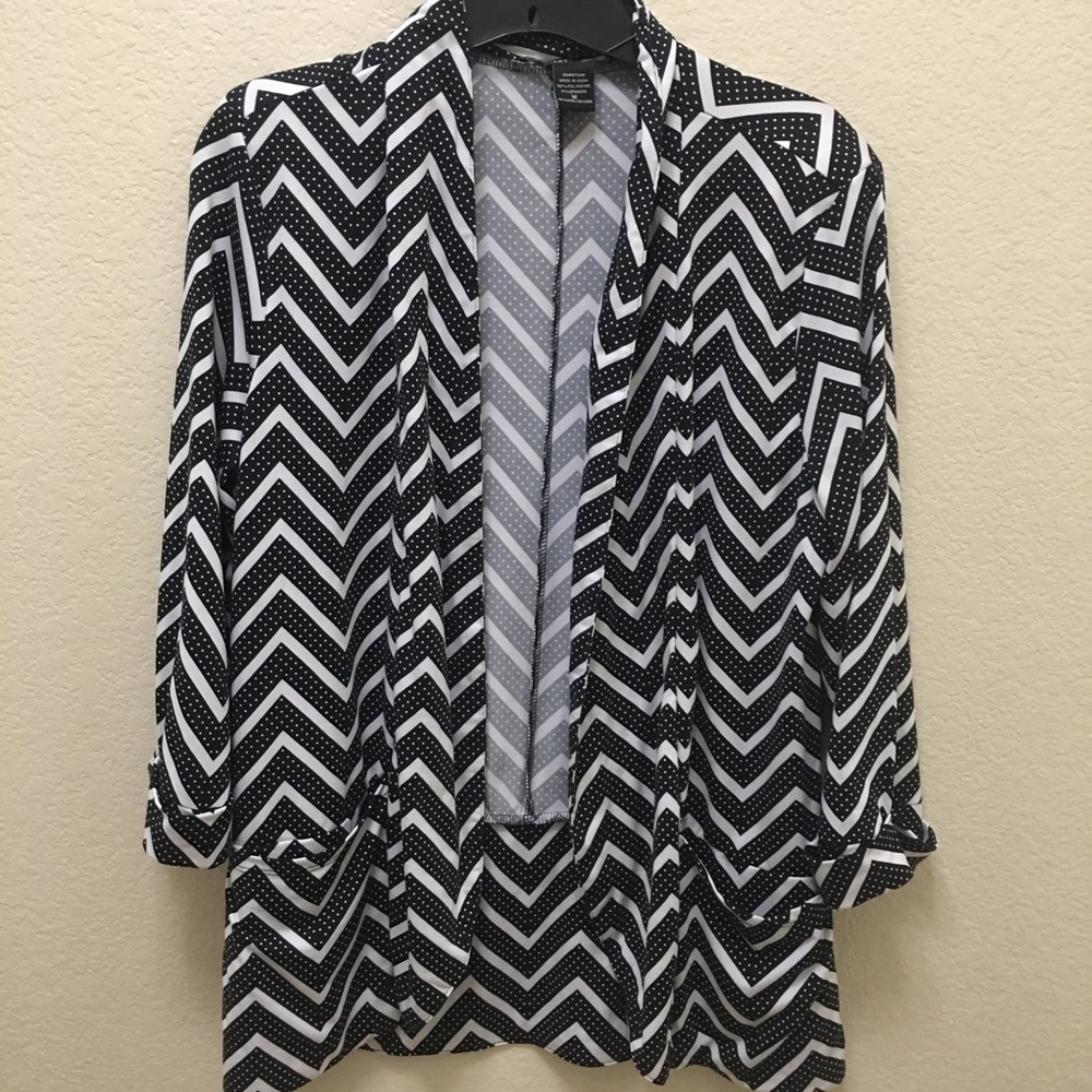Women’s Robert Louis Medium Black & White Cover Up